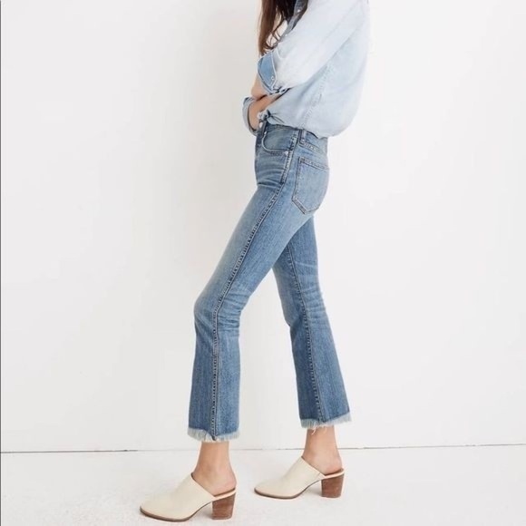 Madewell Cali Demi-Boot Jeans Frayed Hem - Picture 4 of 13